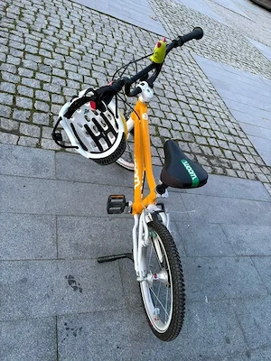 Woom 3 Fahrrad   16     Perfekter Zustand + Helm Bild 3