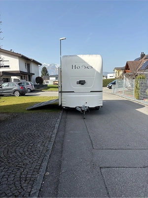 Equitrek Space L Pferdeanhänger Bild 4