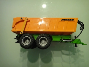 Siku Anhänger Joskin 2-Achs Kipper 1:32 Bild 2