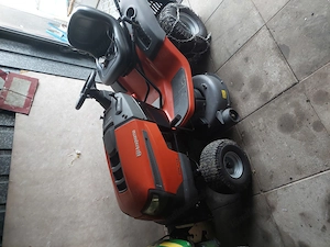Husqvarna rasentraktor