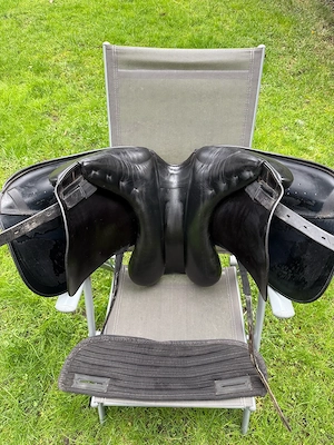 Dressursattel  Bild 5