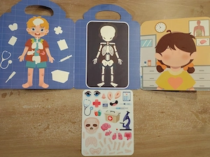 Wiederverwendbares Stickerbuch Kinder   Kreatives Lernspiel mit Körper & Medizin Motiven