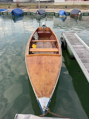 Alte Holzgundel für Bastler (Fischerboot) Bild 3