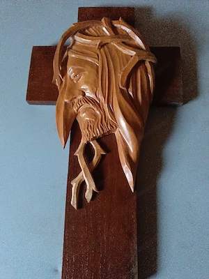 Holzkreuz mit Jesus 35x20 cm 