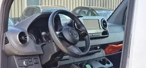 Mercedes-Benz  Bild 13