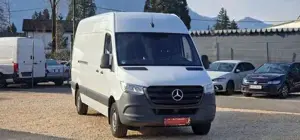 Mercedes-Benz  Bild 2