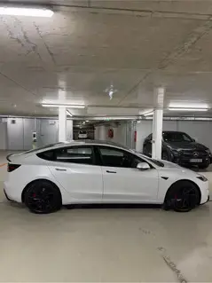 Tesla Model 3 Highland Performance 2026 Bild 2
