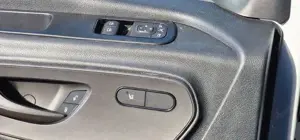 Mercedes-Benz  Bild 12