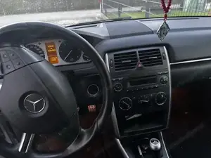 Mercedes B180cdi
