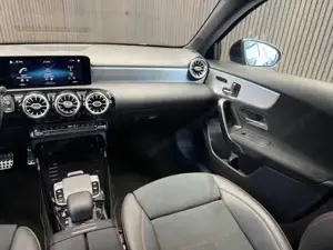 Mercedes-Benz A Bild 12
