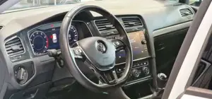 Volkswagen Golf Bild 9