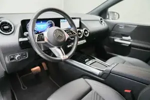 Mercedes-Benz B 200 d Navi KAM ParkAss. SpurH LM KlimaA FLA Bild 6