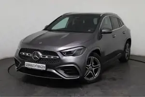 Mercedes-Benz GLA AMG Line 220 (AMG Line) d 4MATIC *PANO*AHK*NAVI*LED*SHZ*PDC* 140 kW (190 PS), Auto