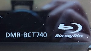 PANASONIC Blu-Ray Recorder DMR-BCT 740EG, 500 GB, mit orig. Fernbedienung Bild 2