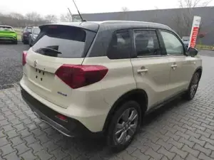 Suzuki Vitara 1.4 Mild-Hybrid Comfort+ 4x2 Neu Modell 4x4 GL+... Bild 4