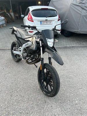 Aprillia SX 50 Bild 3