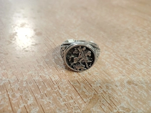 Herrenring Heiliger Georg   Ritter Motiv   Größe ca. 64 (US 11) Bild 2