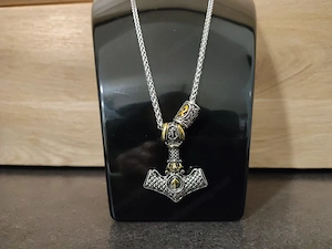 Kette mit Thorhammer (Mjölnir) Anhänger