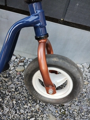 Pucky Laufrad neu lackiert  Bild 4