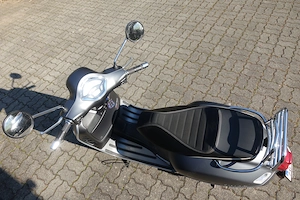 Vespa-Piaggio 125 GTS ABS Bild 5