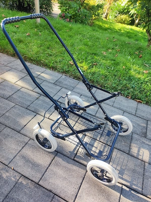 Kinderwagen Knokin zu verschenken  Bild 4