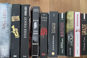 Bücher PAKETE Thriller Bild 3