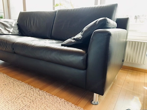 Dunkelbraune Ledercouch zu verschenken Bild 2