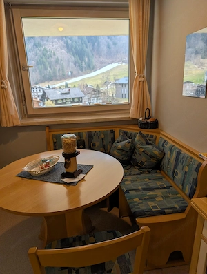 Eckbank, Stühle mit Tisch Bild 4