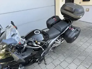 Suzuki GSX 1250 FA BJ 2014 Bild 4