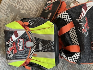 Schultasche, Sporttasche und Federmappe