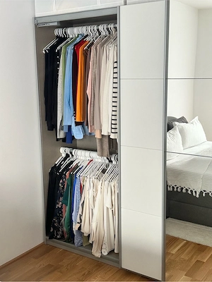 Kleiderschrank Schiebetüren  Bild 3