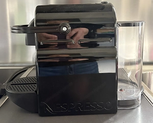 Kapselmaschine Nespresso Bild 2