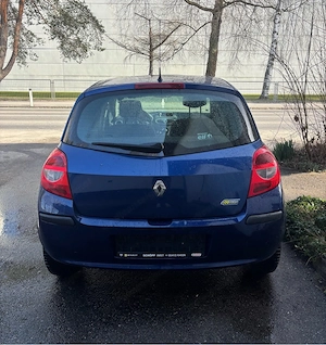 Renault Clio 1.2 | Benzin | BJ 2007 **TÜV bis 09.2026 inkl. Überzug** Bild 4