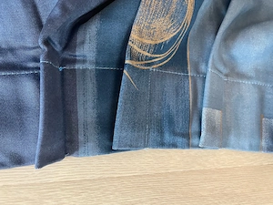 Vorhang blau, blickdicht, mit Kordel Bild 4