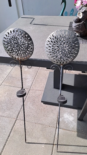 2x Solarstecker für Aussen Metall zu verkaufen währ es will nur Telefonisch erreichbar 0650 7104126  Bild 3