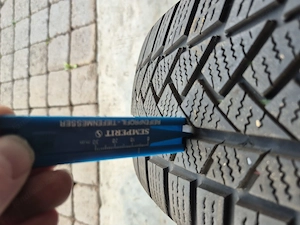 Winterreifen 215 65 R17 H Bild 5