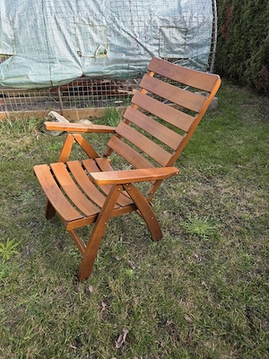 2 verstellbare Gartenstühle Massivholz (Schweizer Qualität) + Polster Bild 4