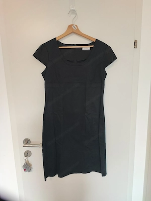 Kleid schwarz 