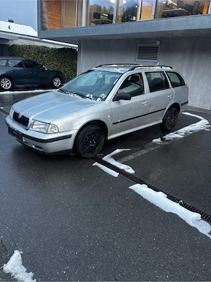 Skoda octavia pickerl bis 11 2026 Bild 4