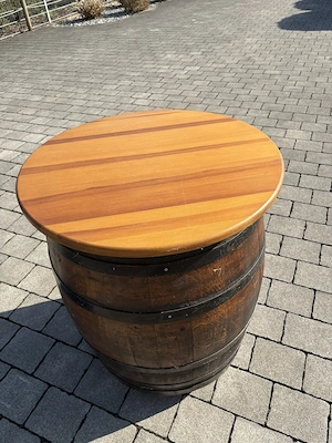 Fass mit abnehmbarer Tischplatte Bild 2