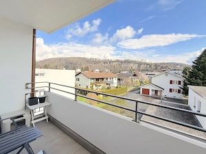 Gepflegte 5 Zimmerwohnung mit Garage