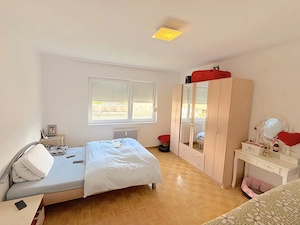 Gepflegte 5 Zimmerwohnung mit Garage Bild 6