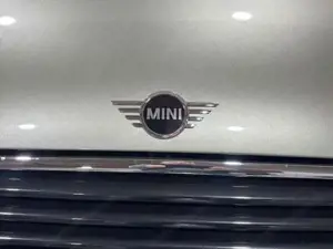 MINI Mini F55 Bild 10