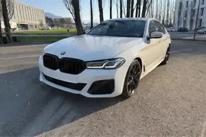 BMW 530 530d M-Paket, Heck Bild 3