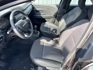 Dacia Sandero Essential TCe 90 PS Klima-DAB-LED-Tempomat-Limi... Bild 8