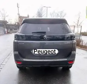 Peugeot 5008 Bild 2