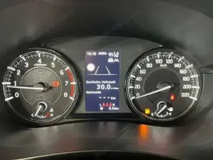 Suzuki S-Cross Bild 10