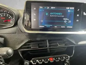 Peugeot 2008 Bild 11