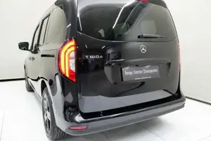 Mercedes-Benz T 160 d Standard PDC Navi KAM KlimaA LM SpurH Bild 14