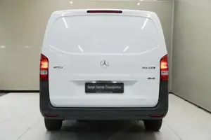 Mercedes-Benz Vito 114 CDI 4x4 Kasten Lang KAM SpurW SpurH Bild 10